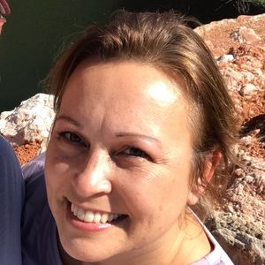 Meet your Posher, Eve